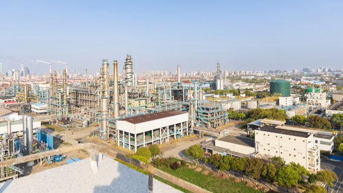 龔正市長(zhǎng)調(diào)研上海高橋石化,把傳統(tǒng)產(chǎn)業(yè)打造成為發(fā)展新質(zhì)生產(chǎn)力的重要陣地